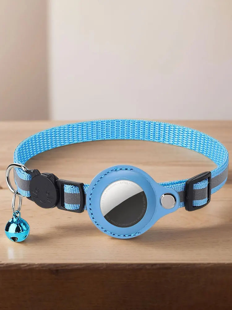 Reflective Cat Collar with Apple AirTag Holder Adjustable and Stylish Design for Kitten Safety