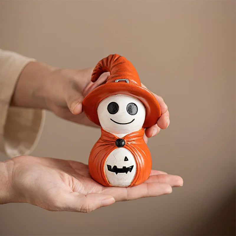 Cute Smiling Wizard Resin Crafts - Spooky & Creative Halloween Desktop Tabletop Ornaments