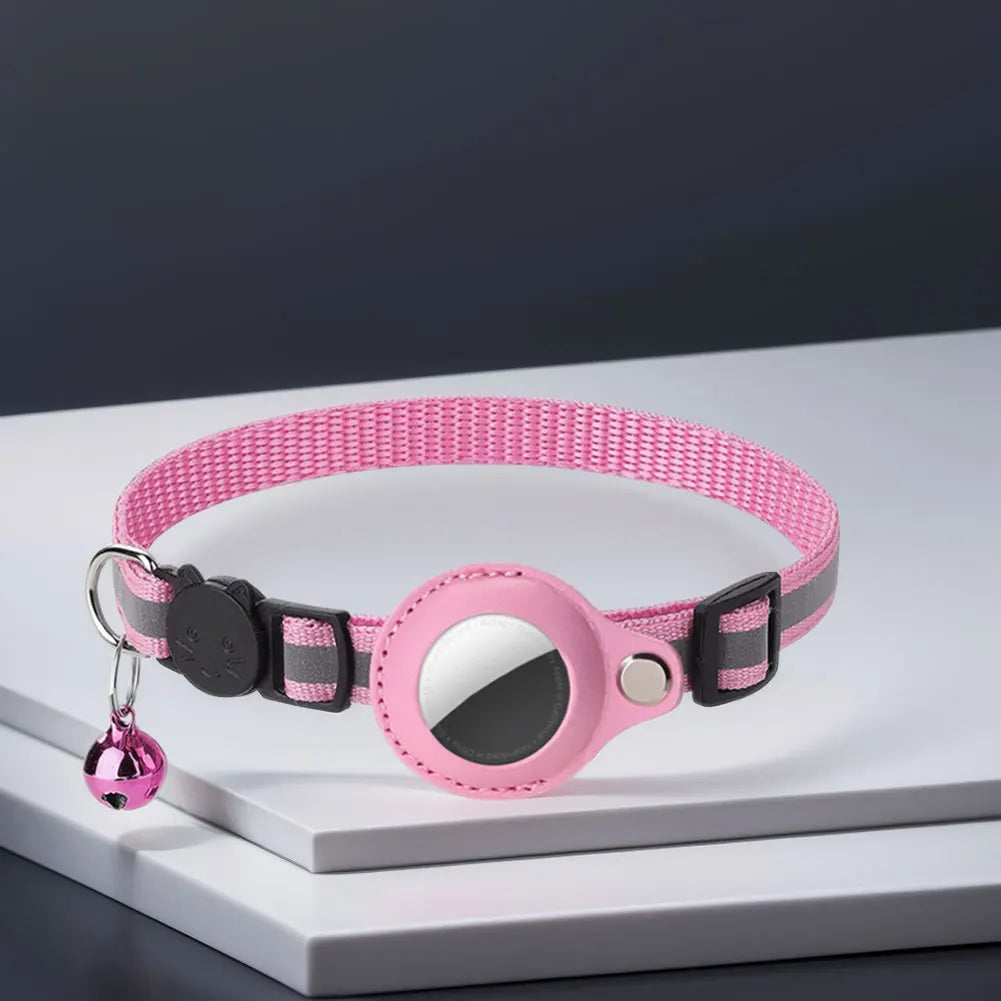 Reflective Cat Collar with Apple AirTag Holder Adjustable and Stylish Design for Kitten Safety